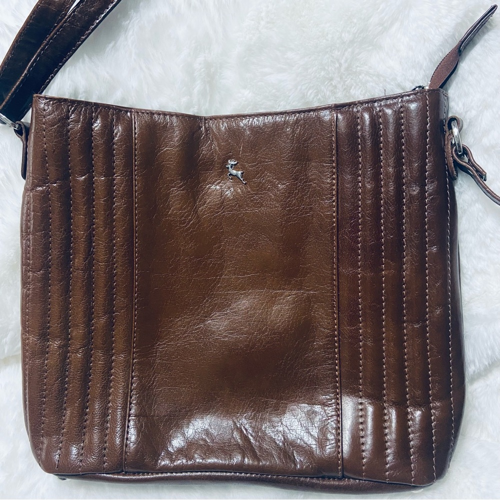 Elegant Brown Leather Handbag
